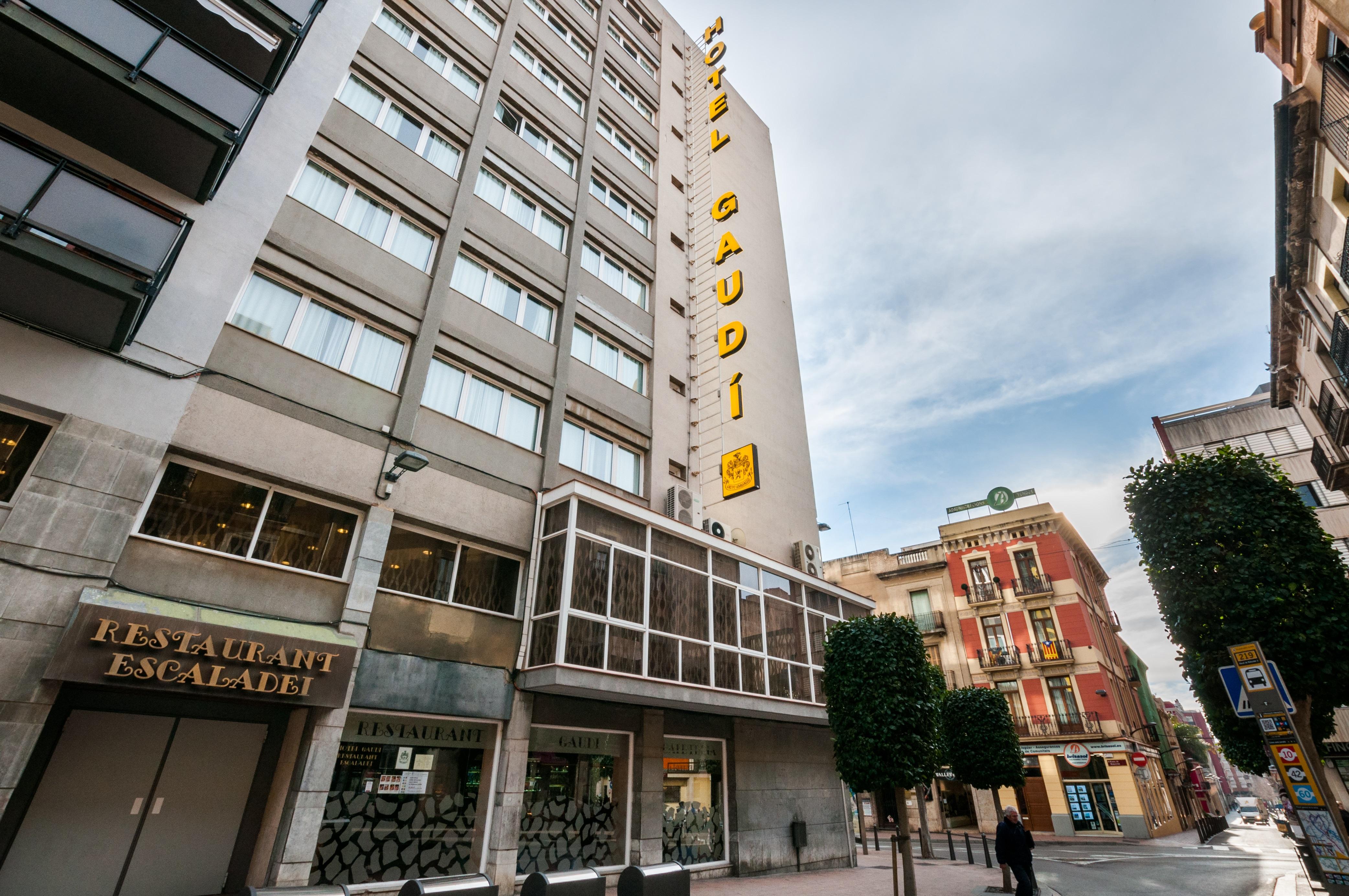 Hotel Gaudi Reus Exteriör bild